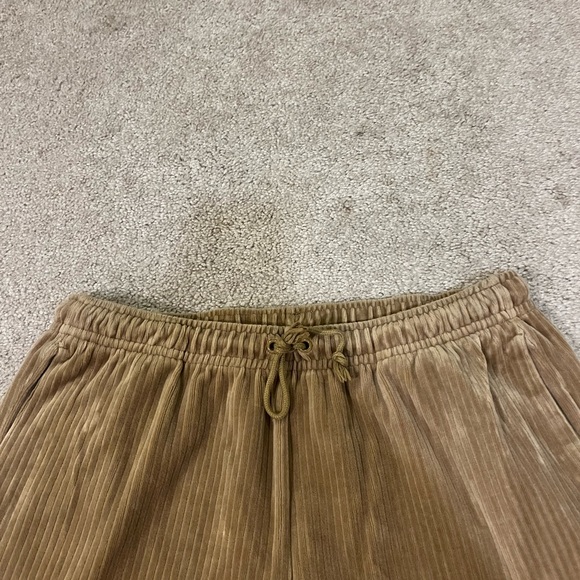 Nike Women's Velour Wide Leg Pants - Picture 6 of 10